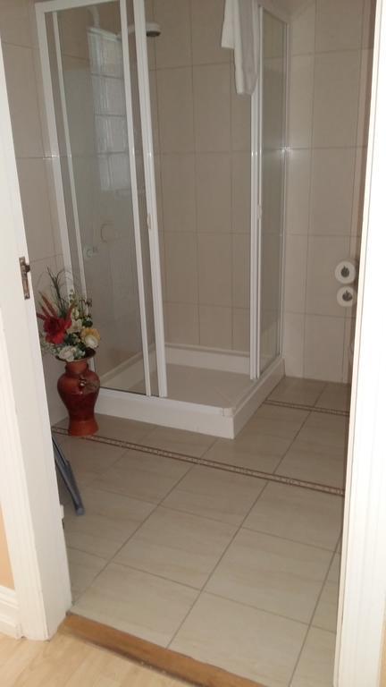Abacus Guesthouse غالواي المظهر الخارجي الصورة